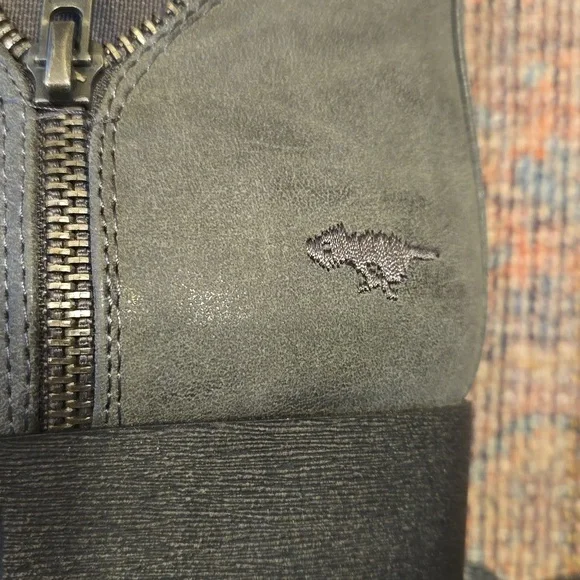 Women's Gray Suede Chelsea Ankle Boots with Side Zipper - Picture 3 of 5